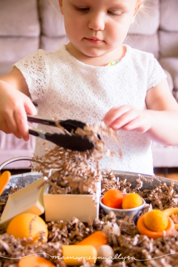 tongs are a great fine motor tool for your little and helps to build the muscles in their hands to get them ready for writing!