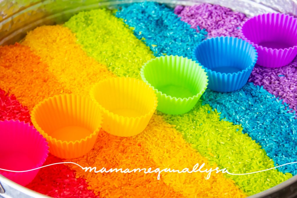 Rainbow rice is super simple to make and you can customize it to fit most any range of colors. We went for a neon rainbow and its so bright and colorful!